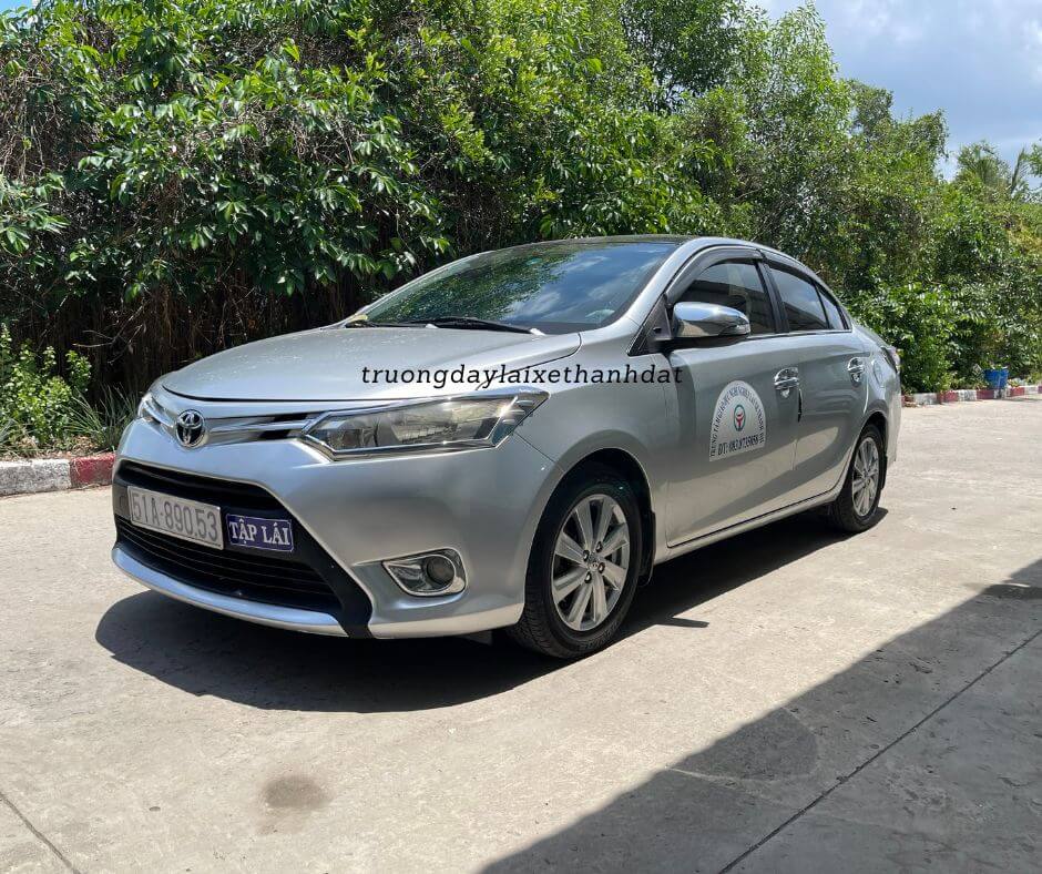 trung tâm đào tạo lái xe thành đạt tphcm