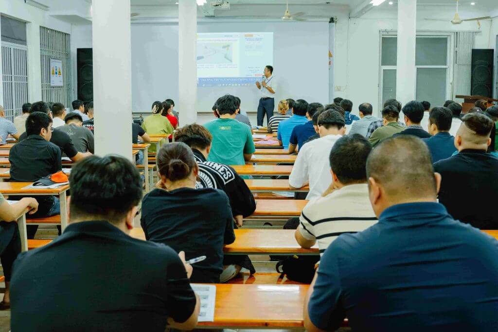 thi bằng lái quận tân phú